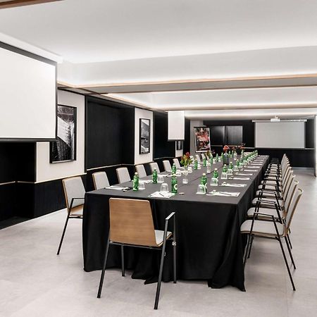 Radisson Collection Bilbao Hotel Exterior photo Meeting room