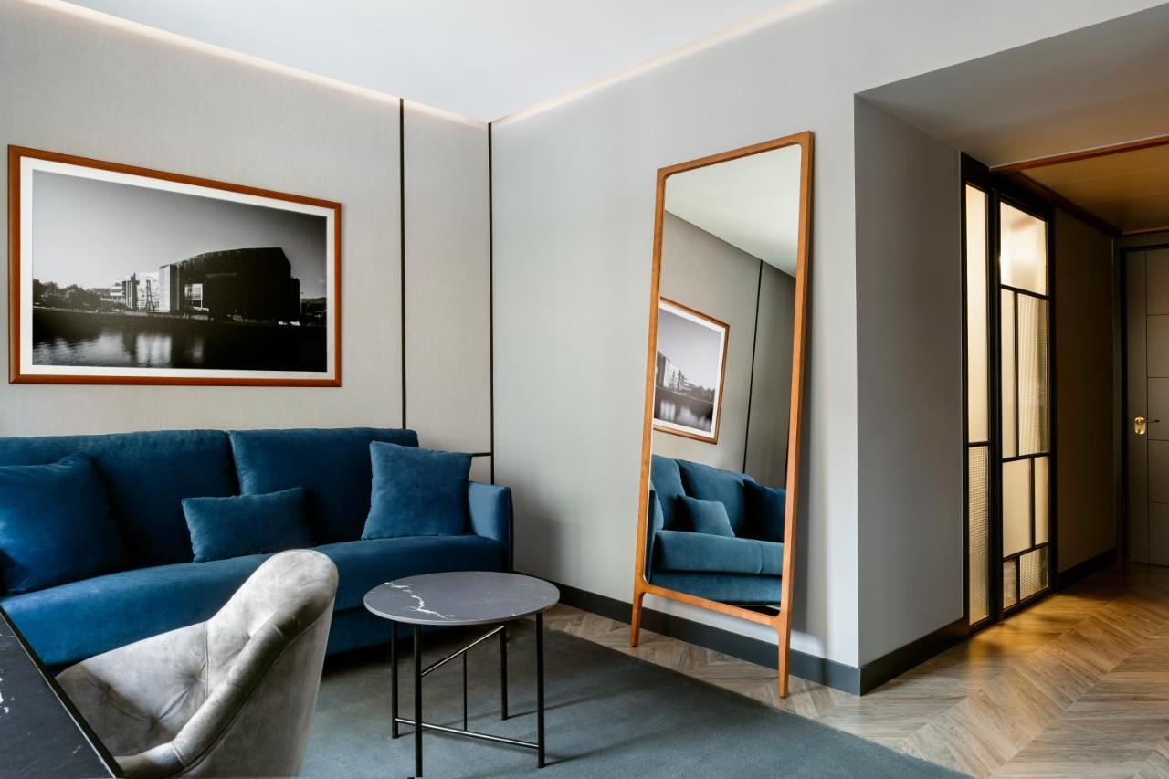 Radisson Collection Bilbao Hotel Exterior photo A floor mirror